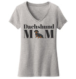 Dachshund Mom Illustration - Women's V-Neck T-Shirt